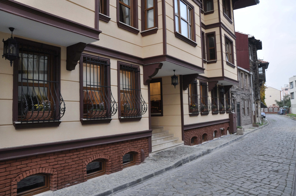 Aruna Boutique Hotel