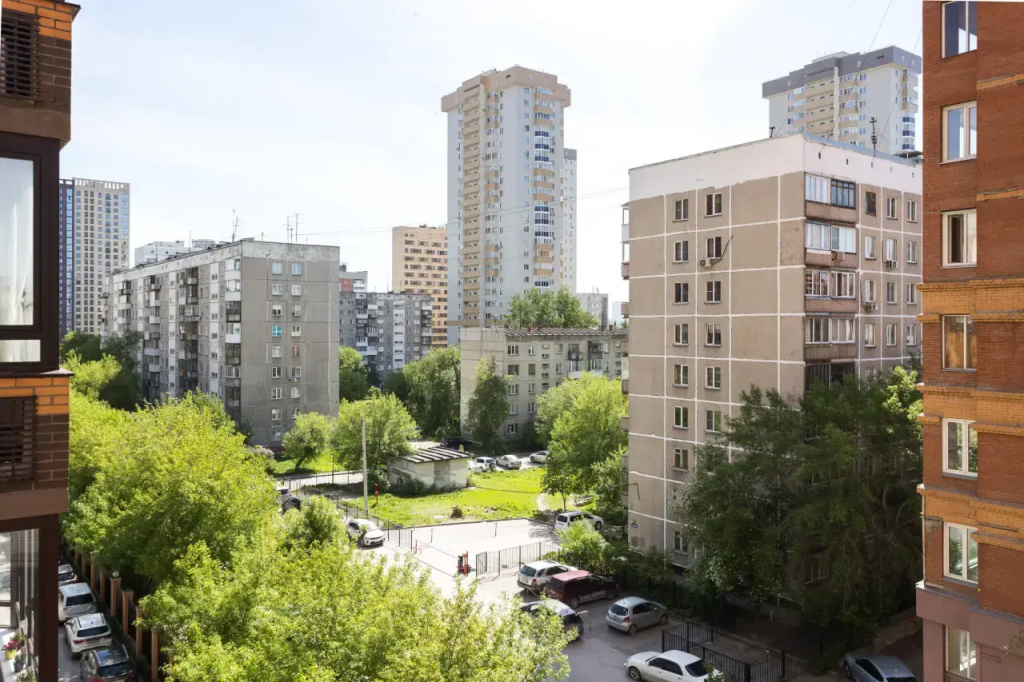 Квартира Комфортная 1к-студия у метро | Круглосуточный заезд 24/7 | ЦЕНТР города | НИИТО | НОВАТ | Закрытая территория | Охрана 24/7