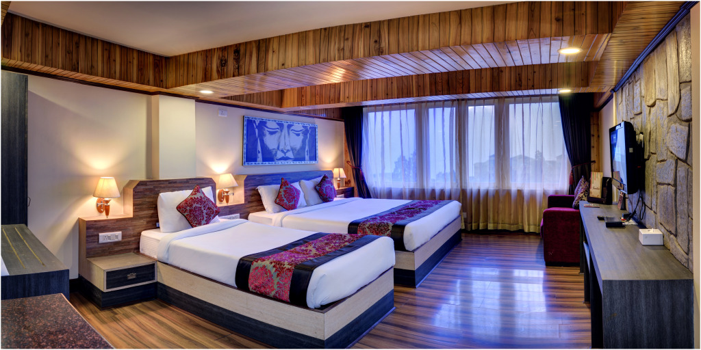 Отель Sumi Yashshree Suites & Spa