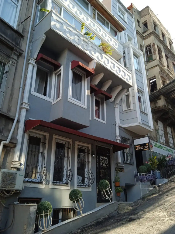 Taksim Landhouse Hotel Central Studio 1 Min to Taksim