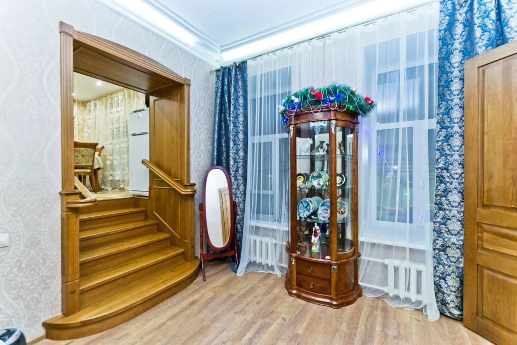 Апартаменты SpbStay на Невском проспекте 82