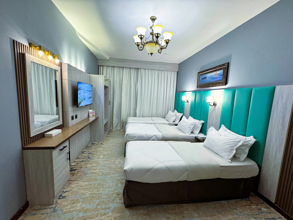 Hafez Hotel Apartments - Al Ras Metro Station