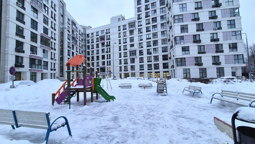 Квартира Хорошая С Балконом У Парка И Метро Физтех