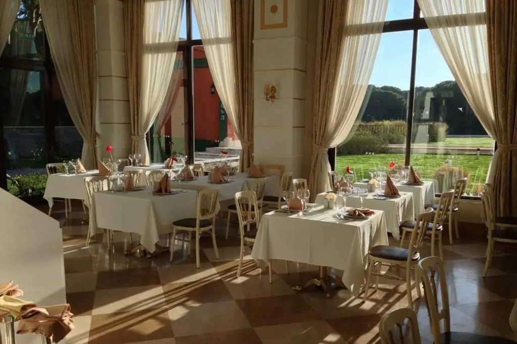 Отель Voyage Belek Golf & Spa