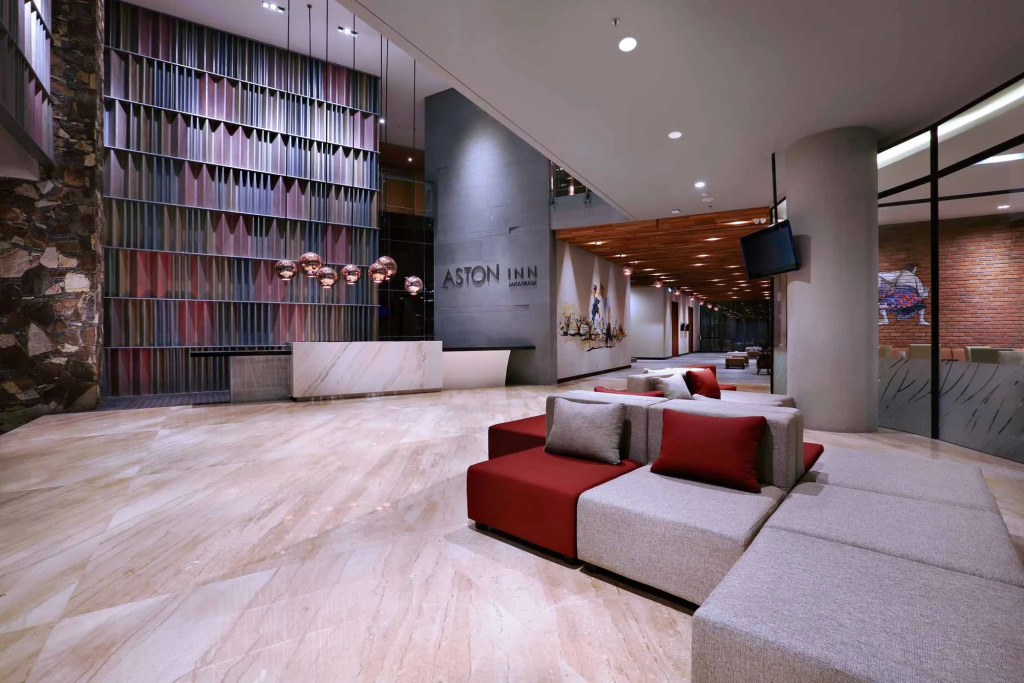 Отель Aston Inn Mataram