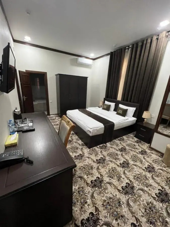 Ark Hotel