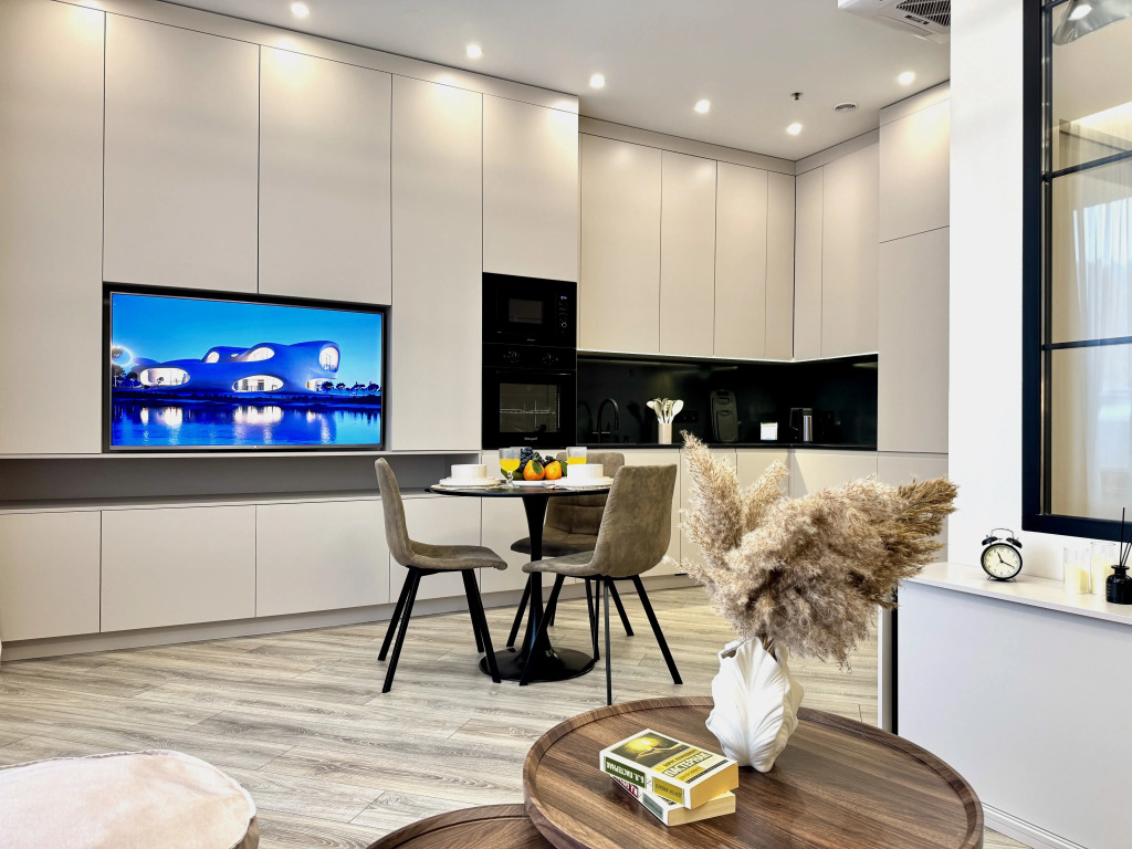 Квартира EasyGuest с дизайнерским ремонтом  у м. Автозаводская