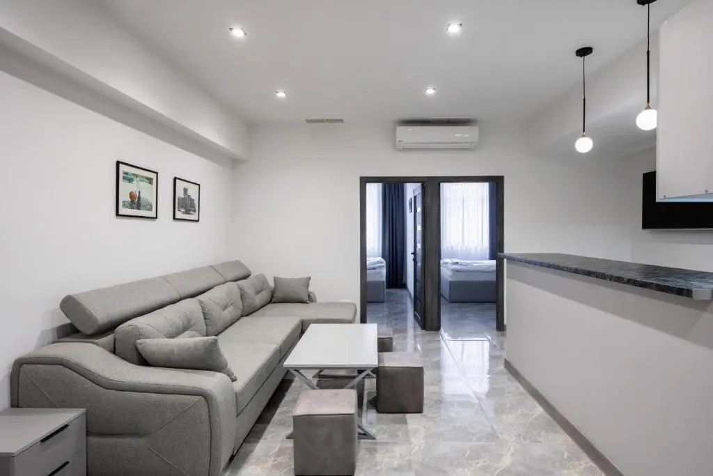 RIS Central Apartments Yerevan