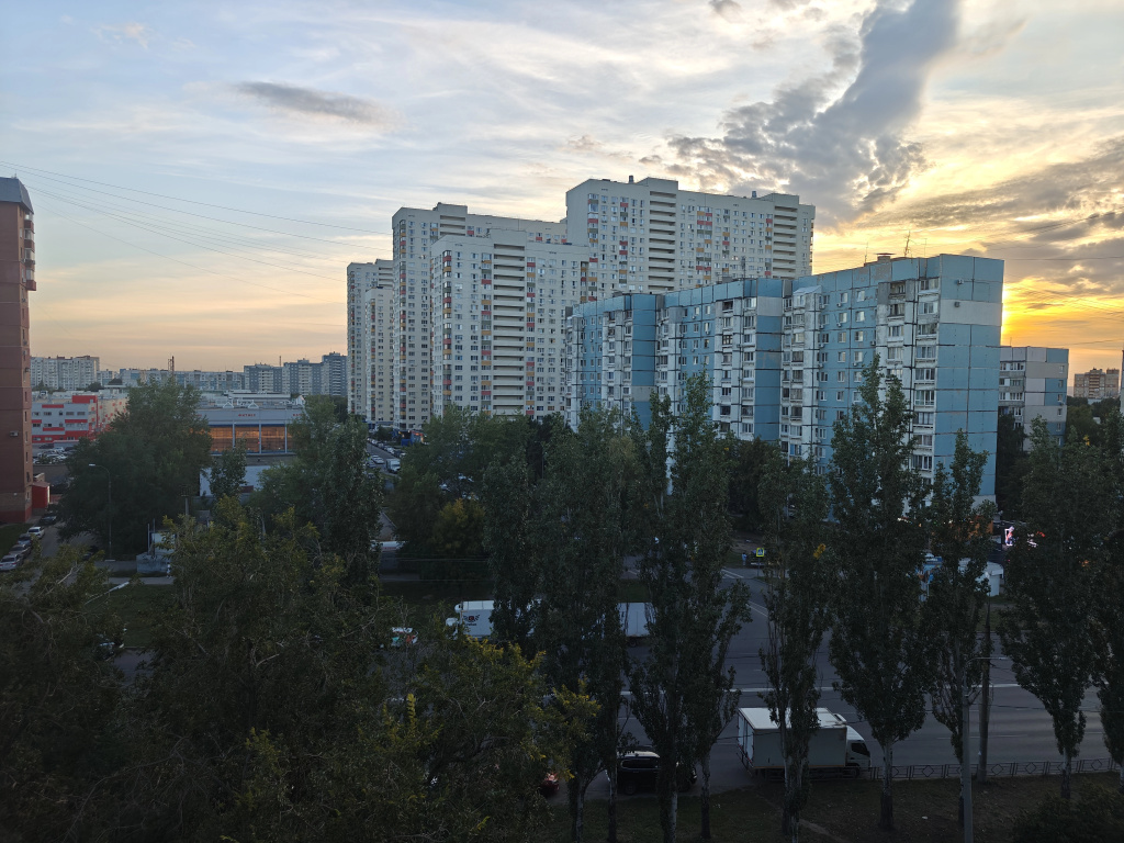 Квартира двухкомнатная на проспекте Кирова 411
