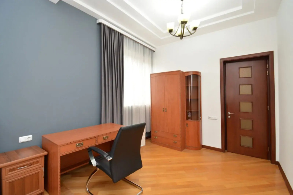 Квартира 3-комн. в новостройке, улица Арама, DI6413