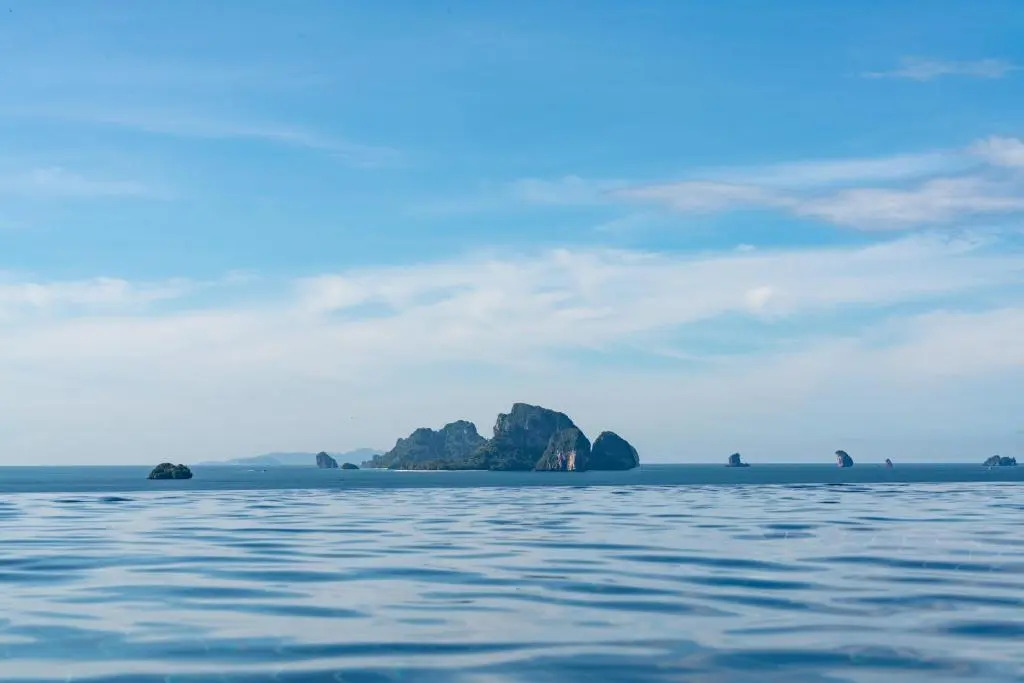 Avani Ao Nang Cliff Krabi Resort