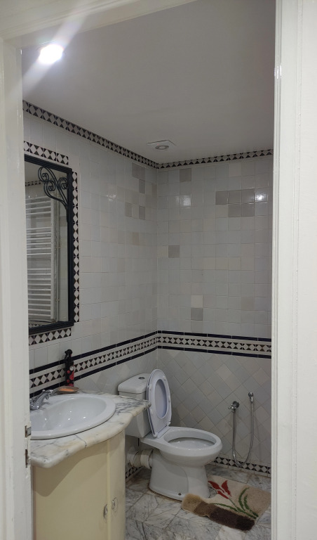 Апартаменты Elegant Near Beach & Marina