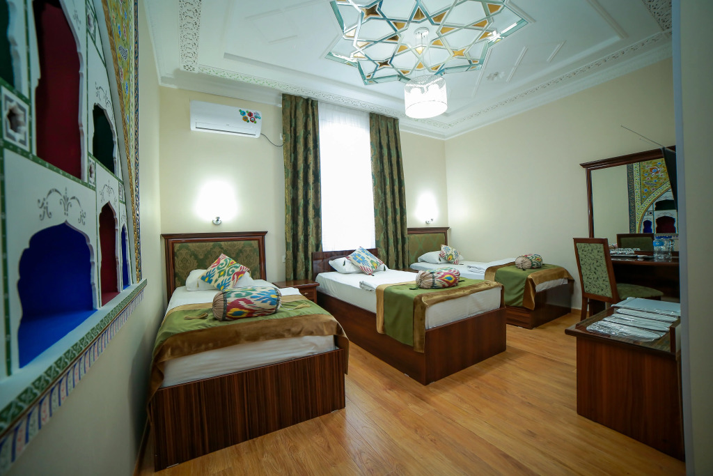 Rayhon Hotel