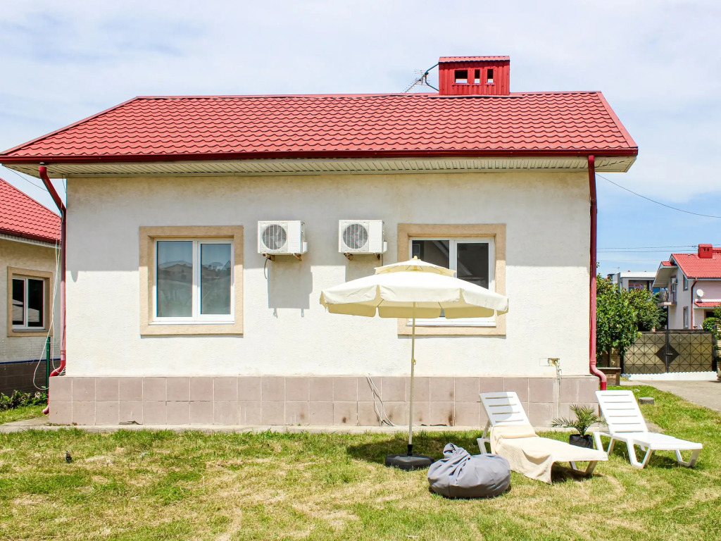 Частный дом в Сириусе в 300 м от моря