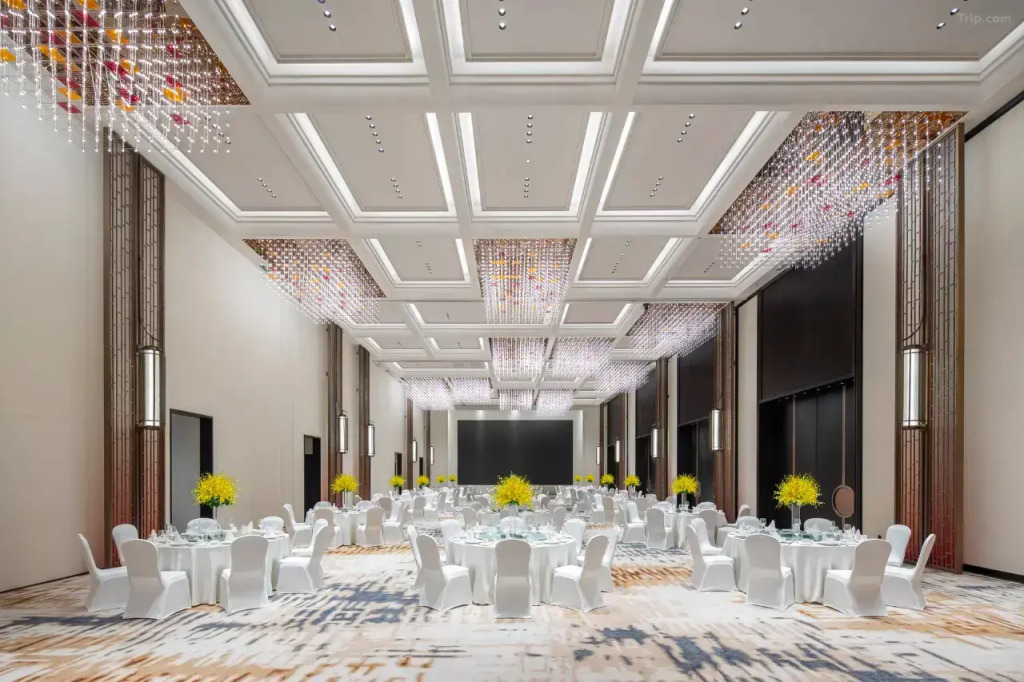 Отель Crowne Plaza Beijing Tongzhou by IHG