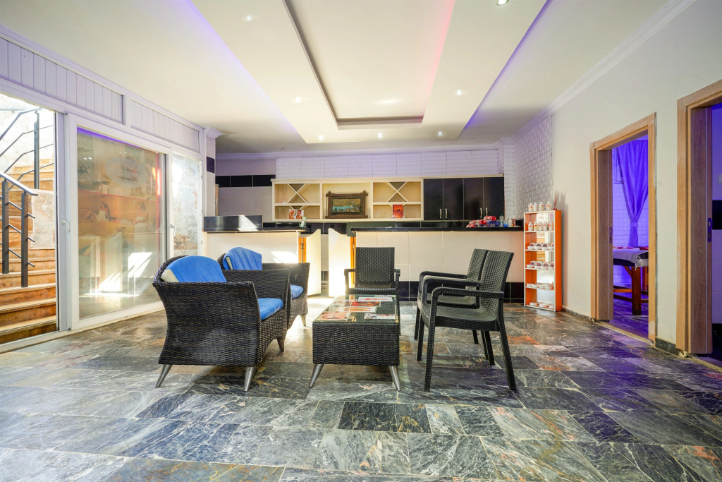 Arsi Hotel