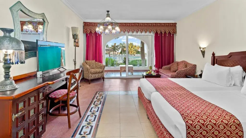 Курортный отель Domina Coral Bay Resort