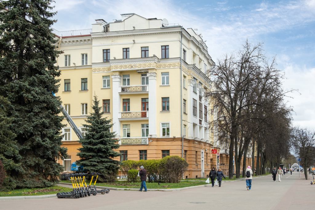 Квартира Трехкомнатная