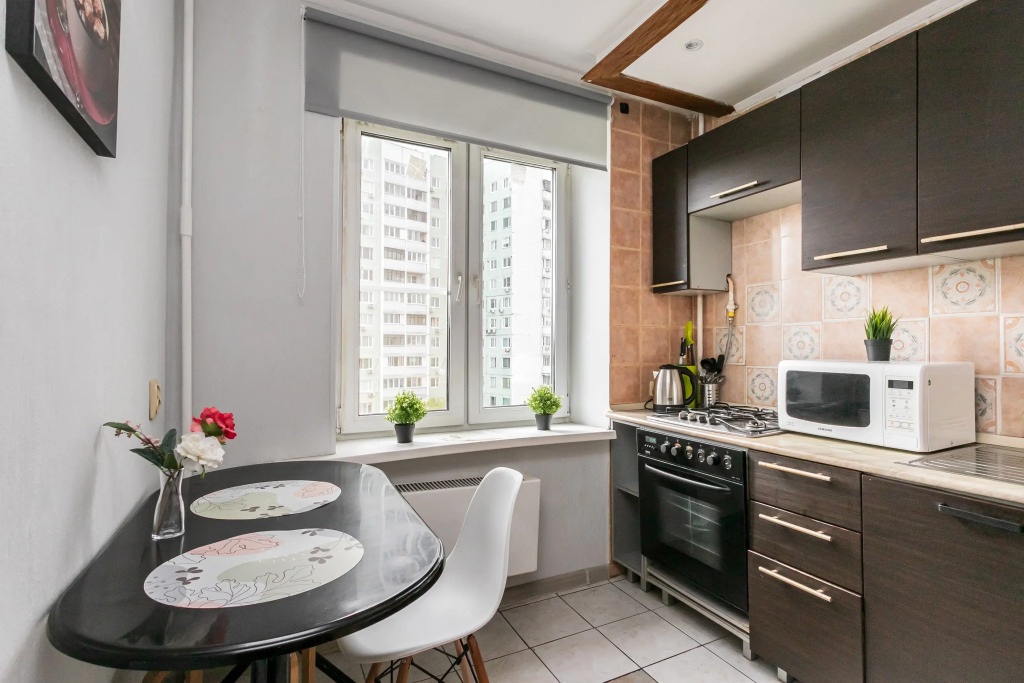 Na Bakinskoy 13 Flat