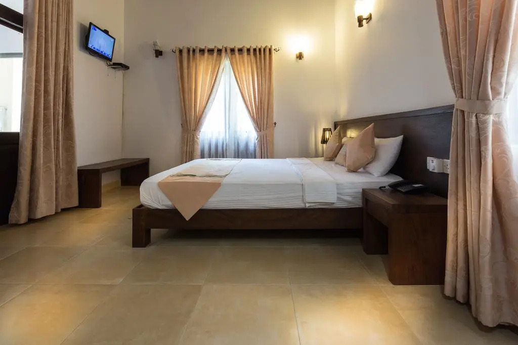Hotel Chenra