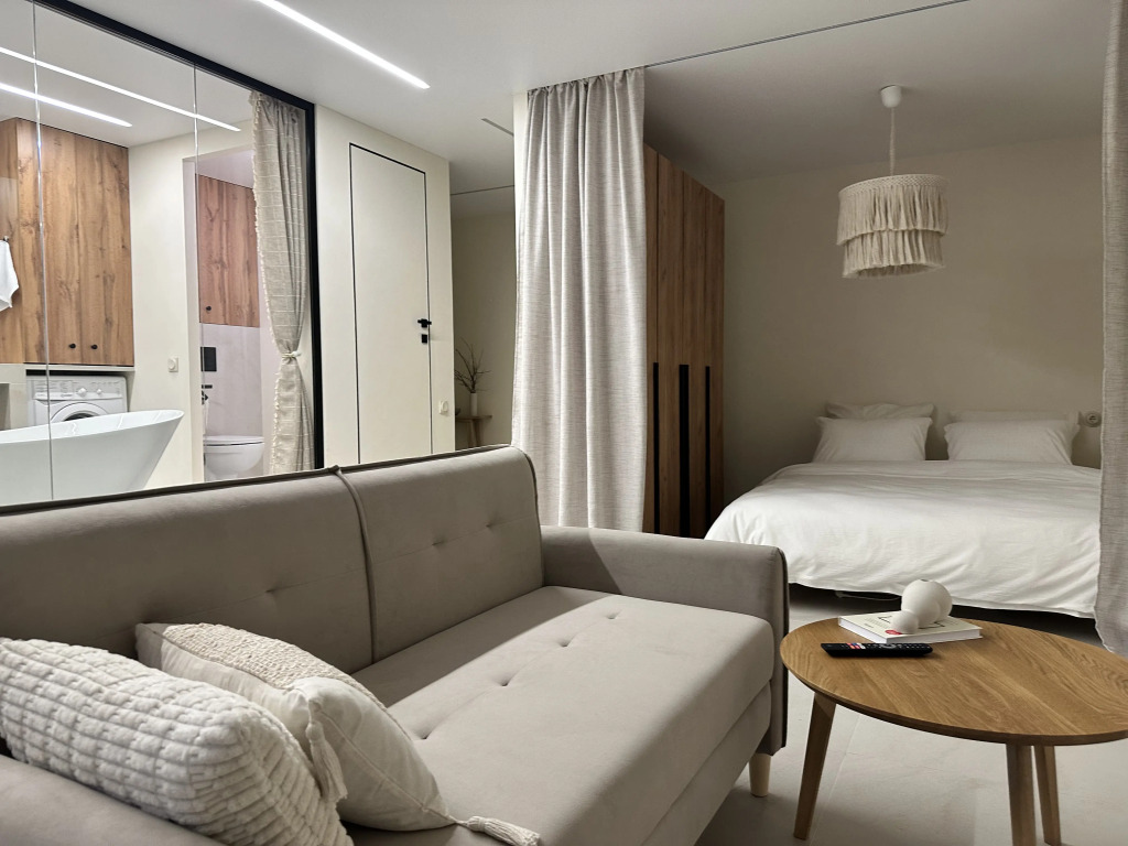 Квартира-студия 42 м² 3 Кровати