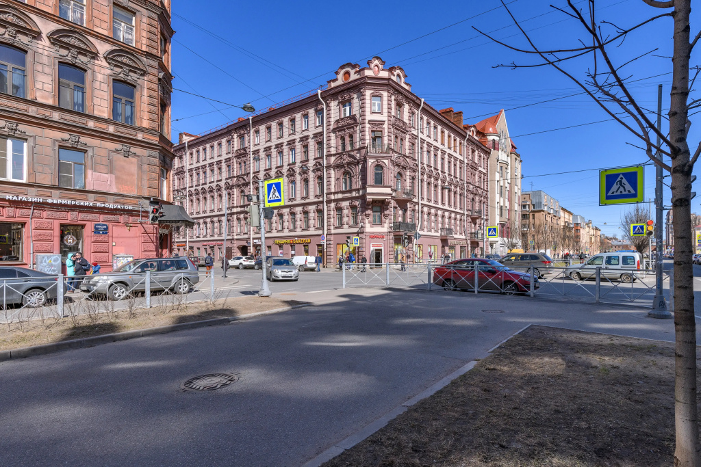 Апартаменты СуткиСпб Бронницкая 16