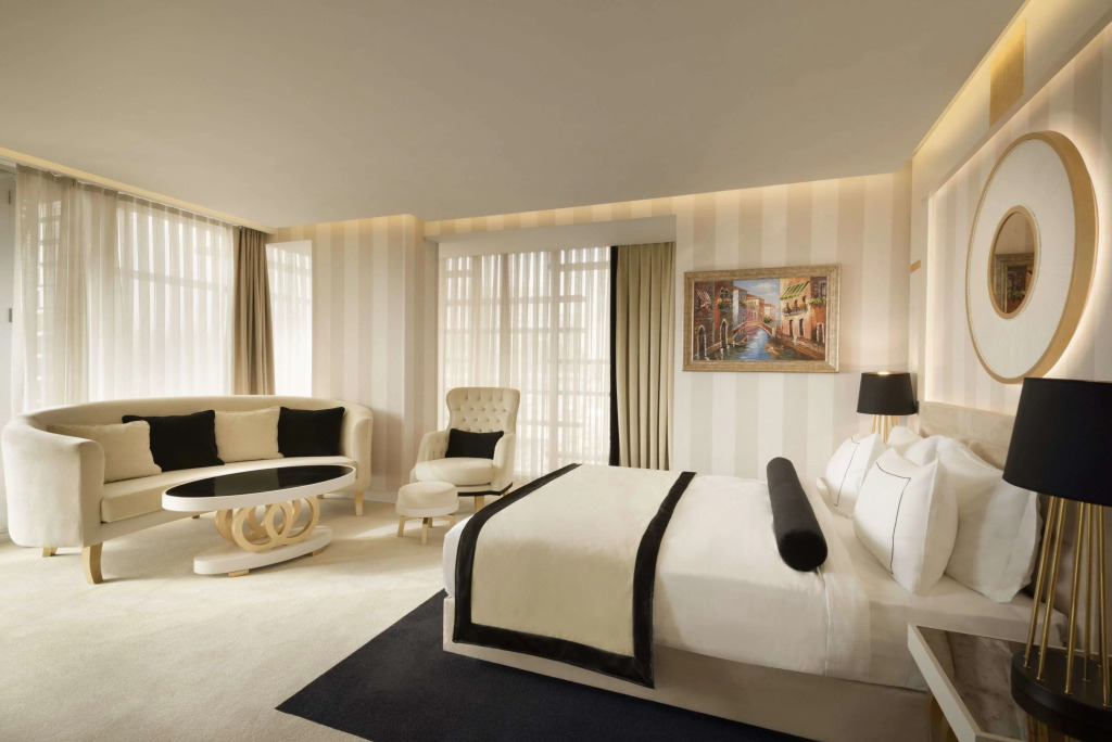 Ramada Hotel & Suites Sisli
