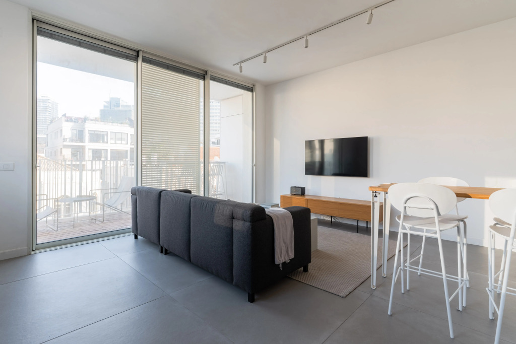 Апартаменты Blueground at Nahalat Byniamin High End Balcony ID33