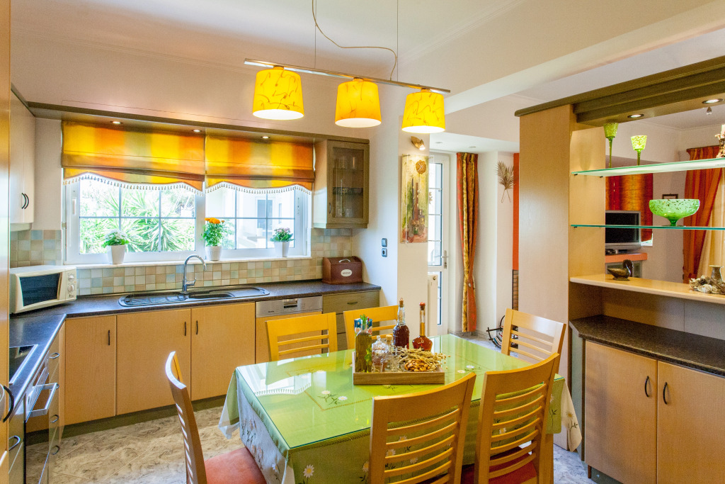 Апартаменты Luxurious home from the beach