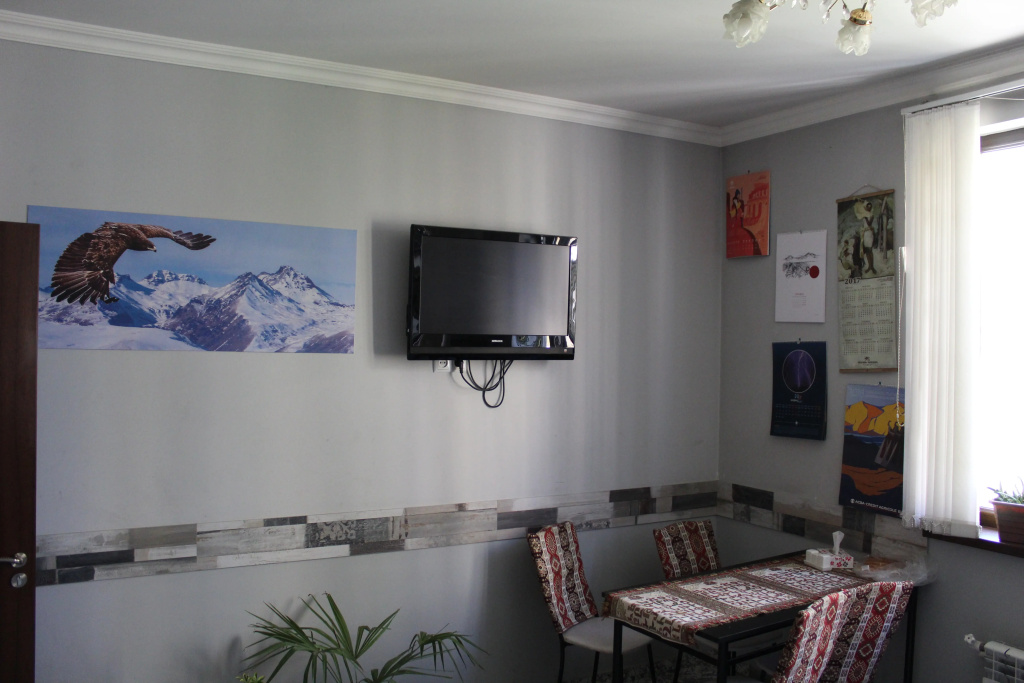 Arm Hostel