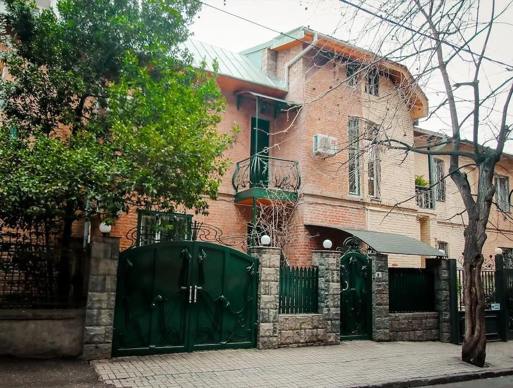 Hotel Tomas House