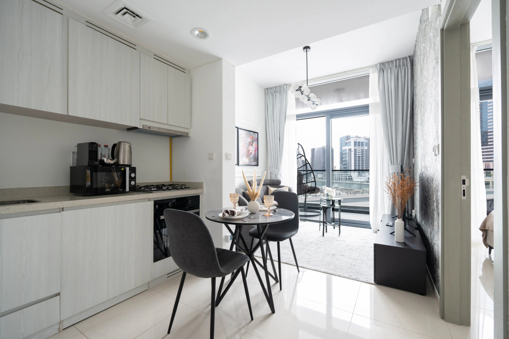 Апартаменты Keyrock Modern 1BR in Zada Pool & View