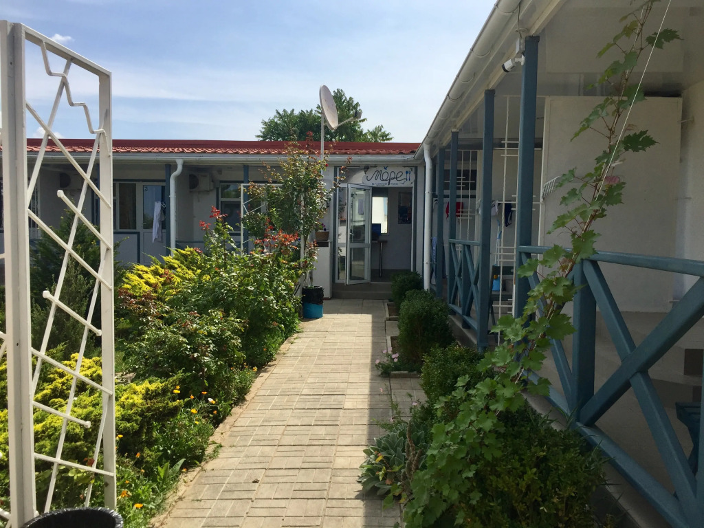 Zhemchuzhina Stepi Guest House