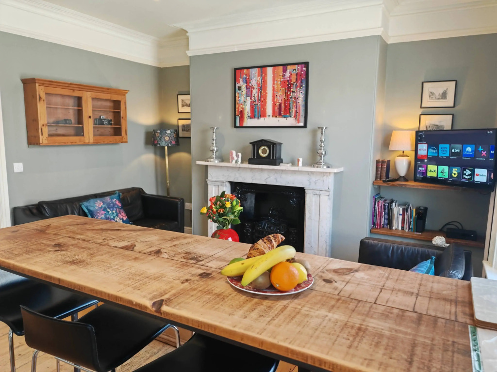 Апартаменты Historic Winchester Apartment