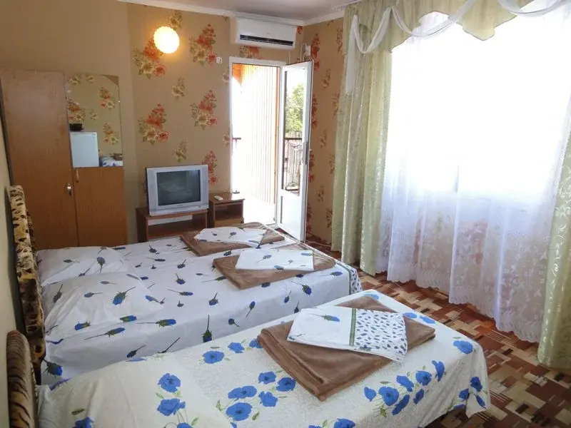 Azaliya Guest House