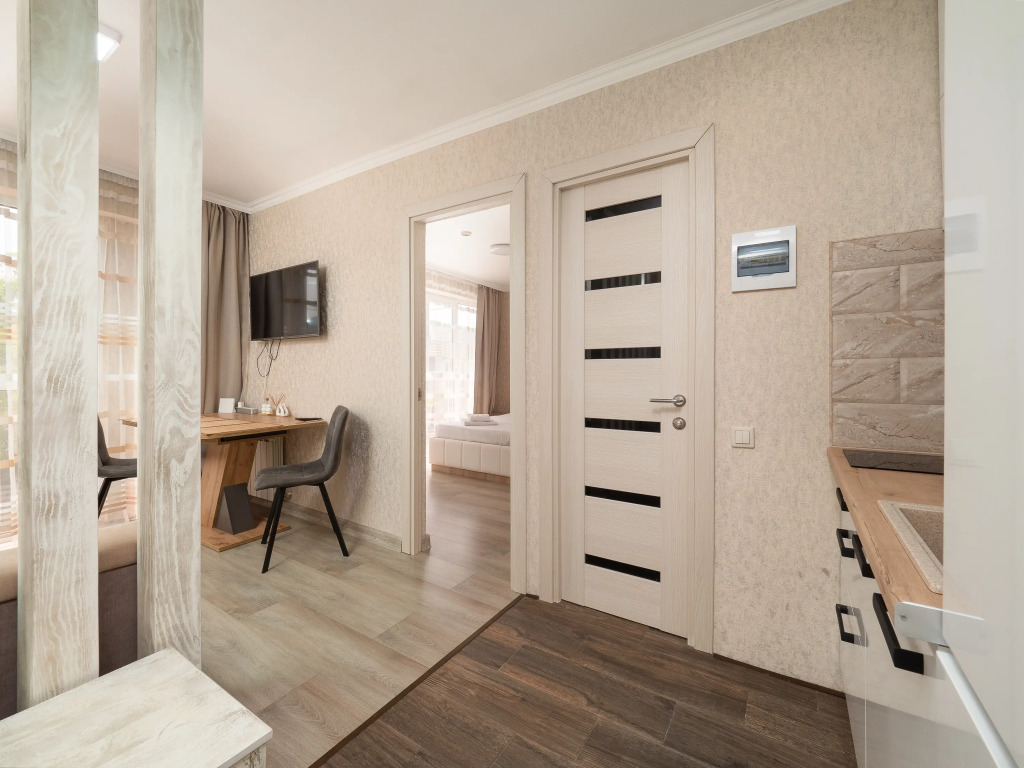 More Rooms Na Ruzhejnoj Apartments