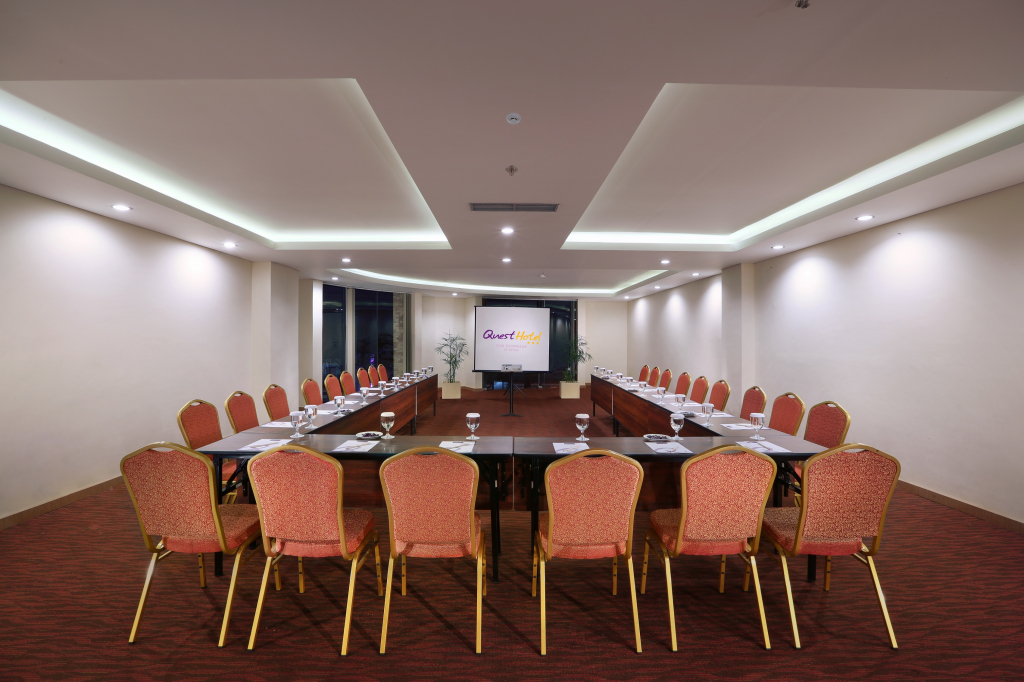 Quest San Denpasar by ASTON