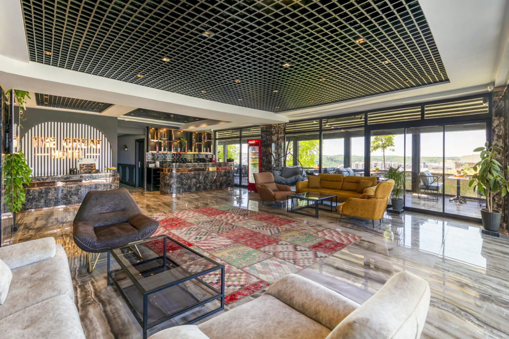 The Great Airport Hotel & Restaurant