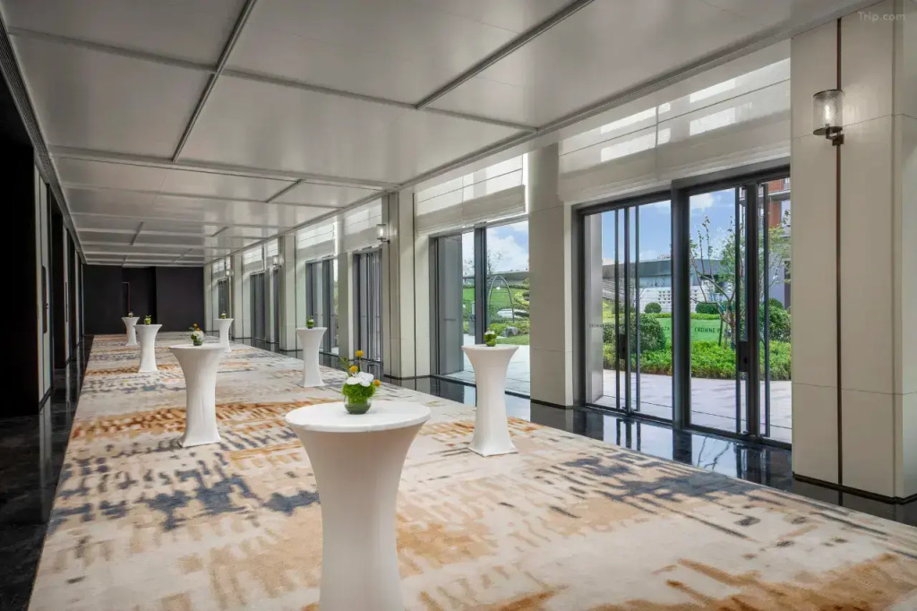 Отель Crowne Plaza Beijing Tongzhou by IHG