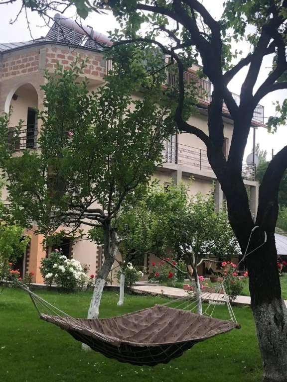 Отель Chez Yvette