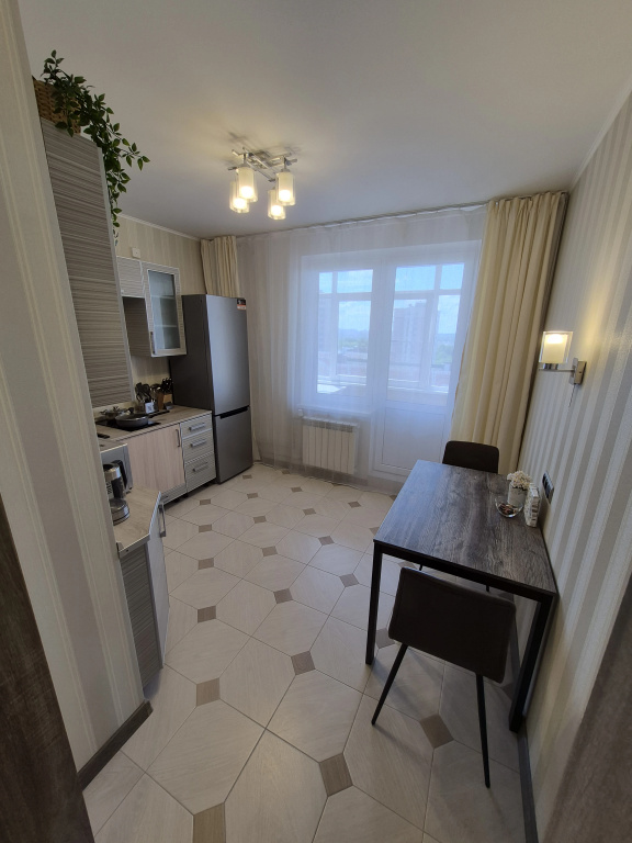 Апартаменты Чайка House на Родионова 165к12