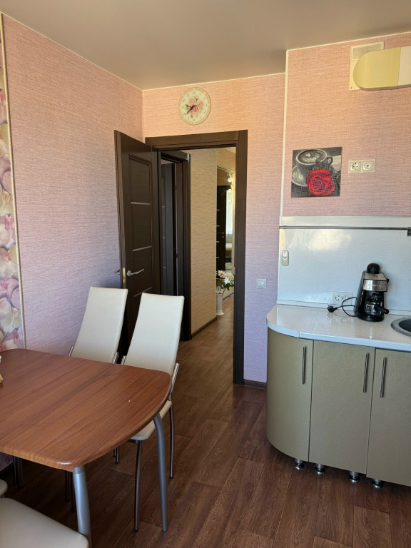 Квартира Просторная квартира в 3-м Заречном микрорайоне