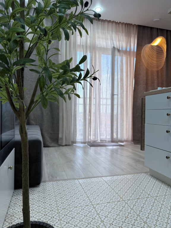 Квартира Студия White