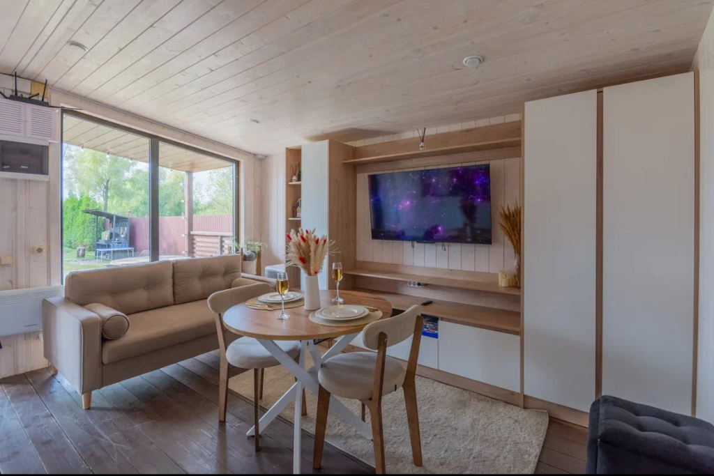 Частный дом (3-комнаты), 60 м² EVENT BARN