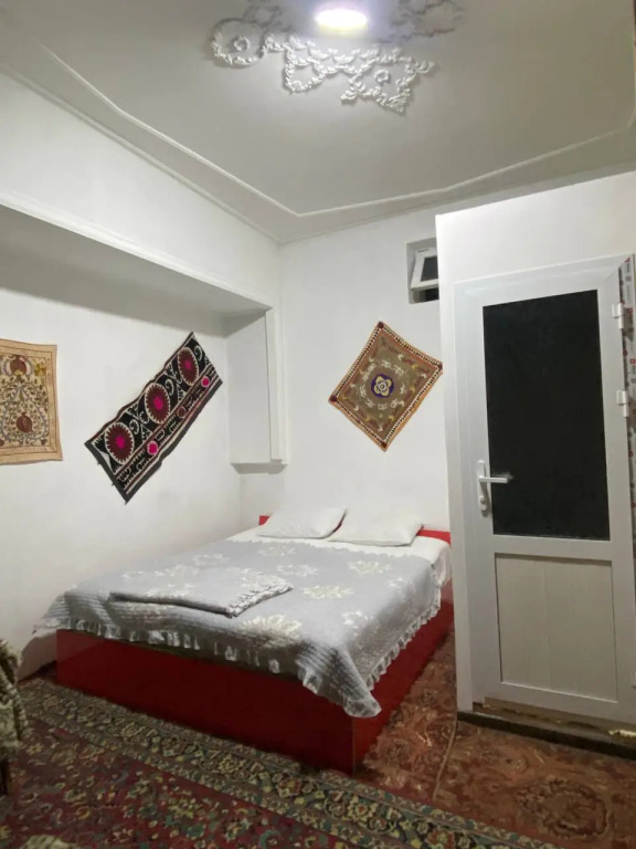 Ozod  Guest House