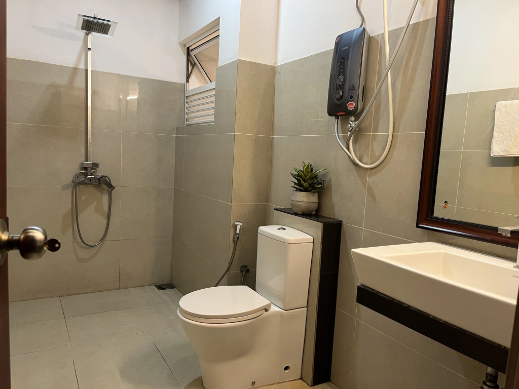 Villa Dinoos- Weligama