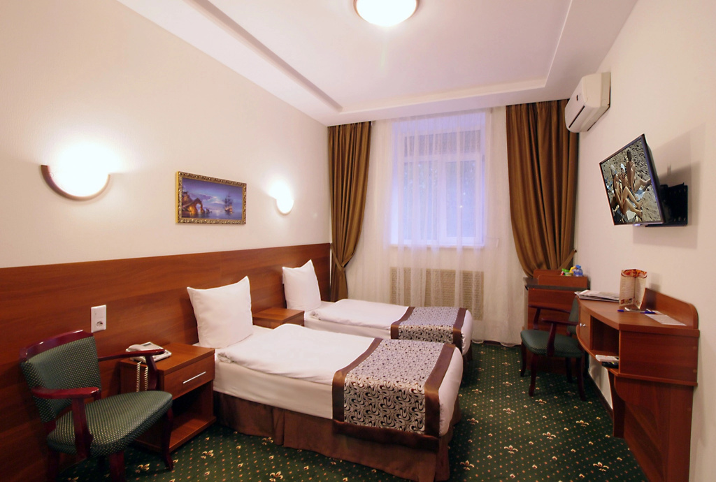 Двухместный номер Стандарт Улучшенный (2 отдельные кровати)