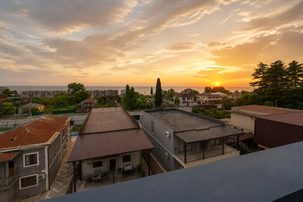 Отель Golden Rose Hotel