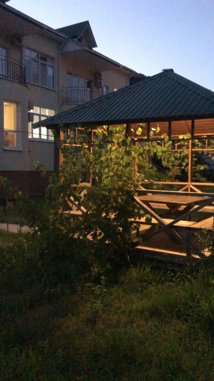Меблированные комнаты  Малахит