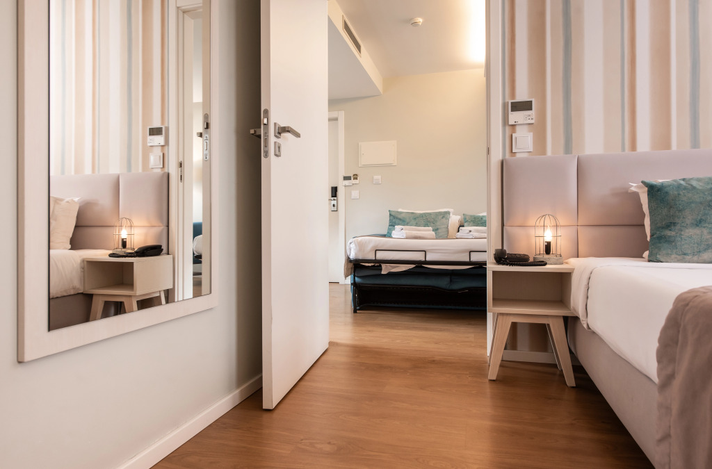 Essence Inn Marianos Hotel